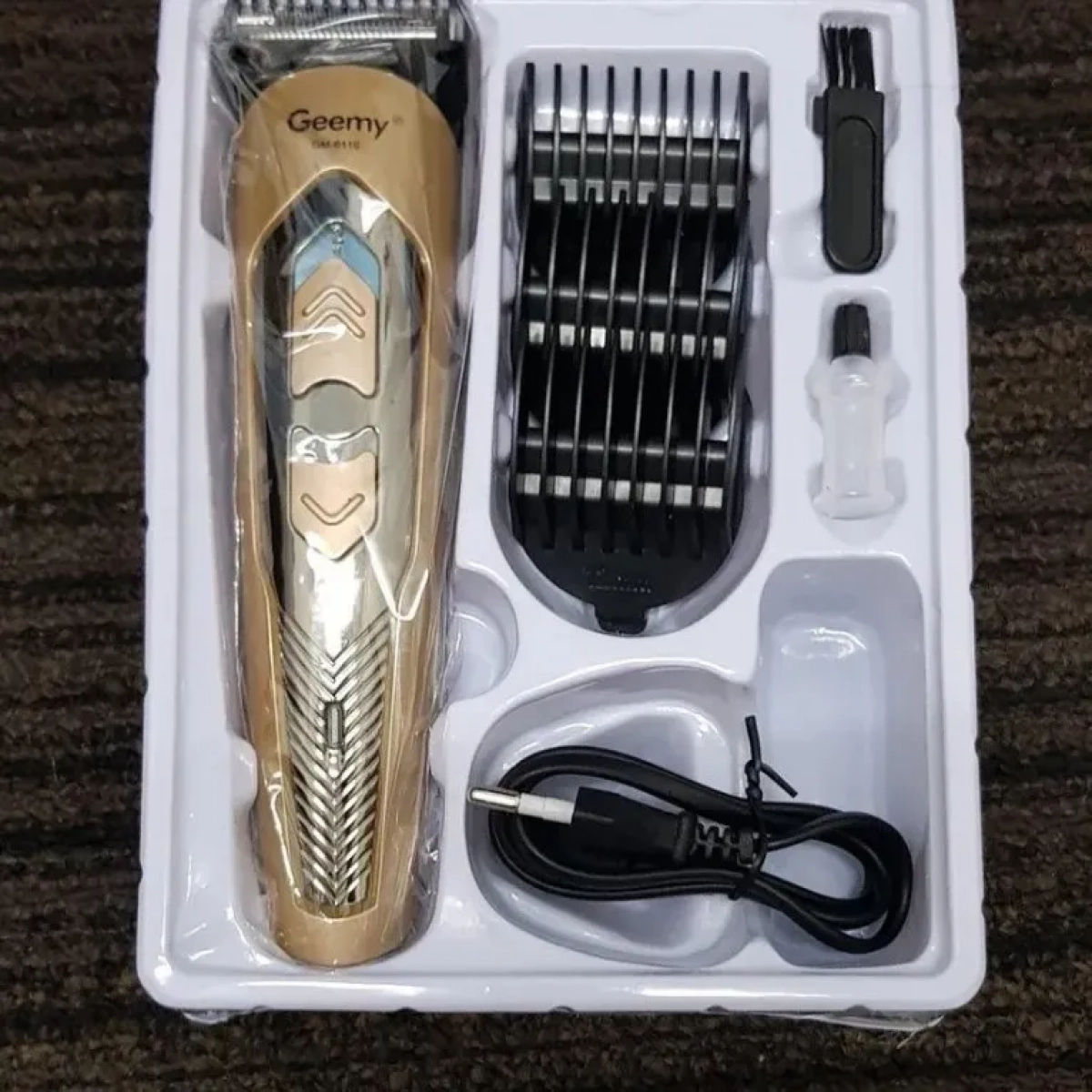 Επαναφορτιζόμενη Κουρευτική Μηχανή Gemei GM 6110 Gold