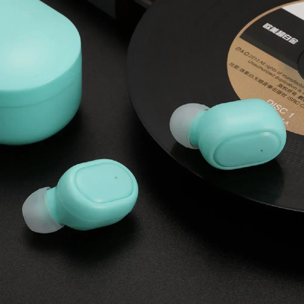 Ασύρματα Bluetooth Ακουστικά με Βάση Φόρτισης TWS-M1, σε γαλάζιο χρώμα