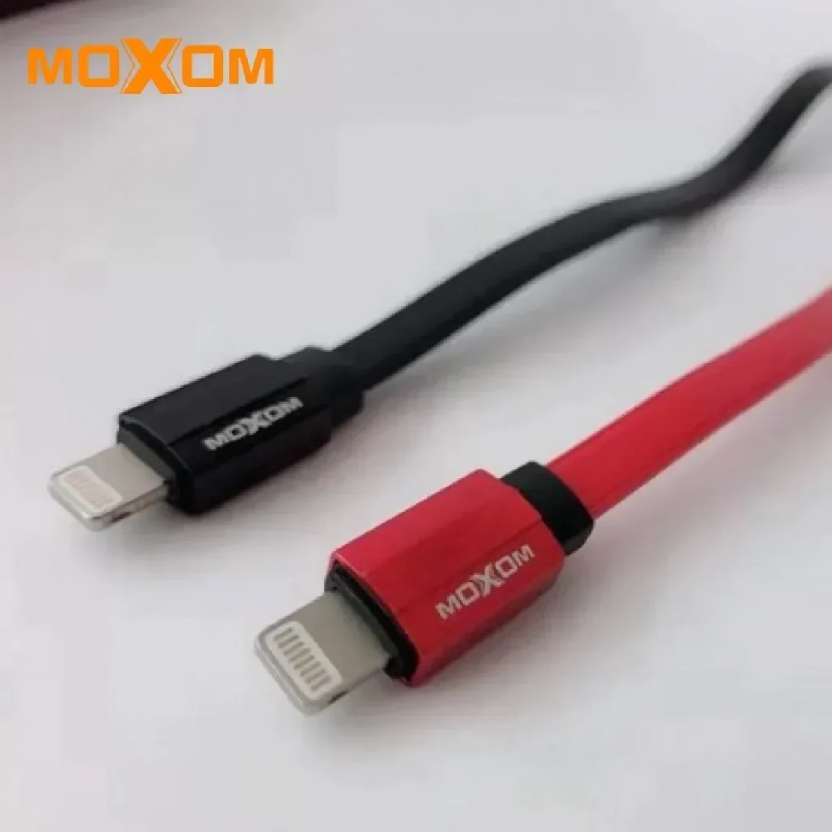 Καλώδιο Σύνδεσης/Φόρτισης Moxom MX-CB06 Cable Lightning 2.4A (1m), σε κόκκινο χρώμα
