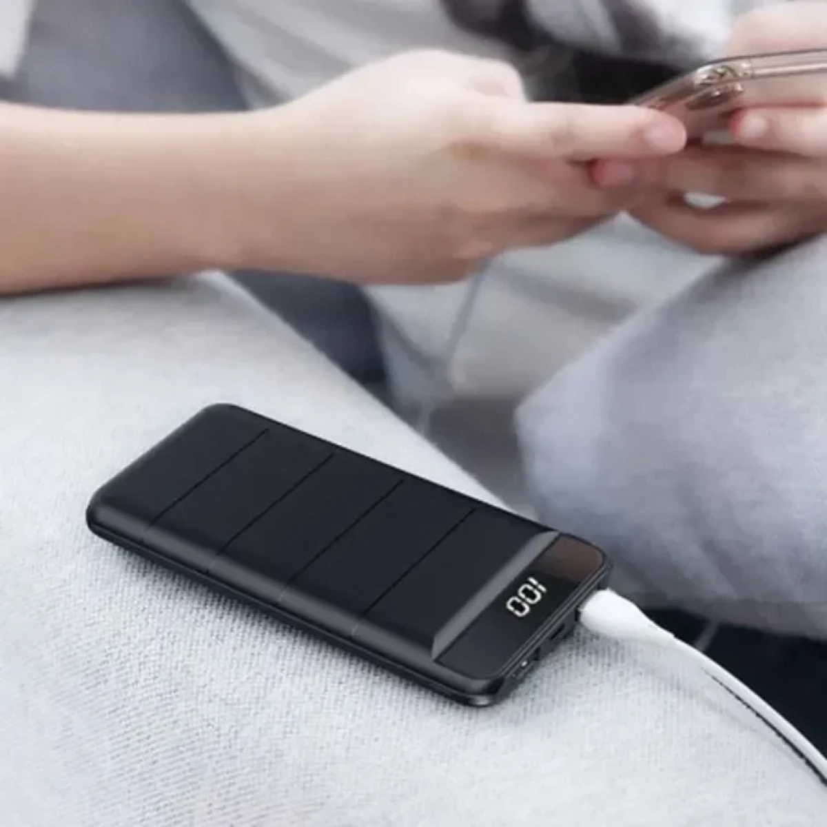 Remax RPP-141 Power Bank 30000mAh led screen, σε μαύρο χρώμα
