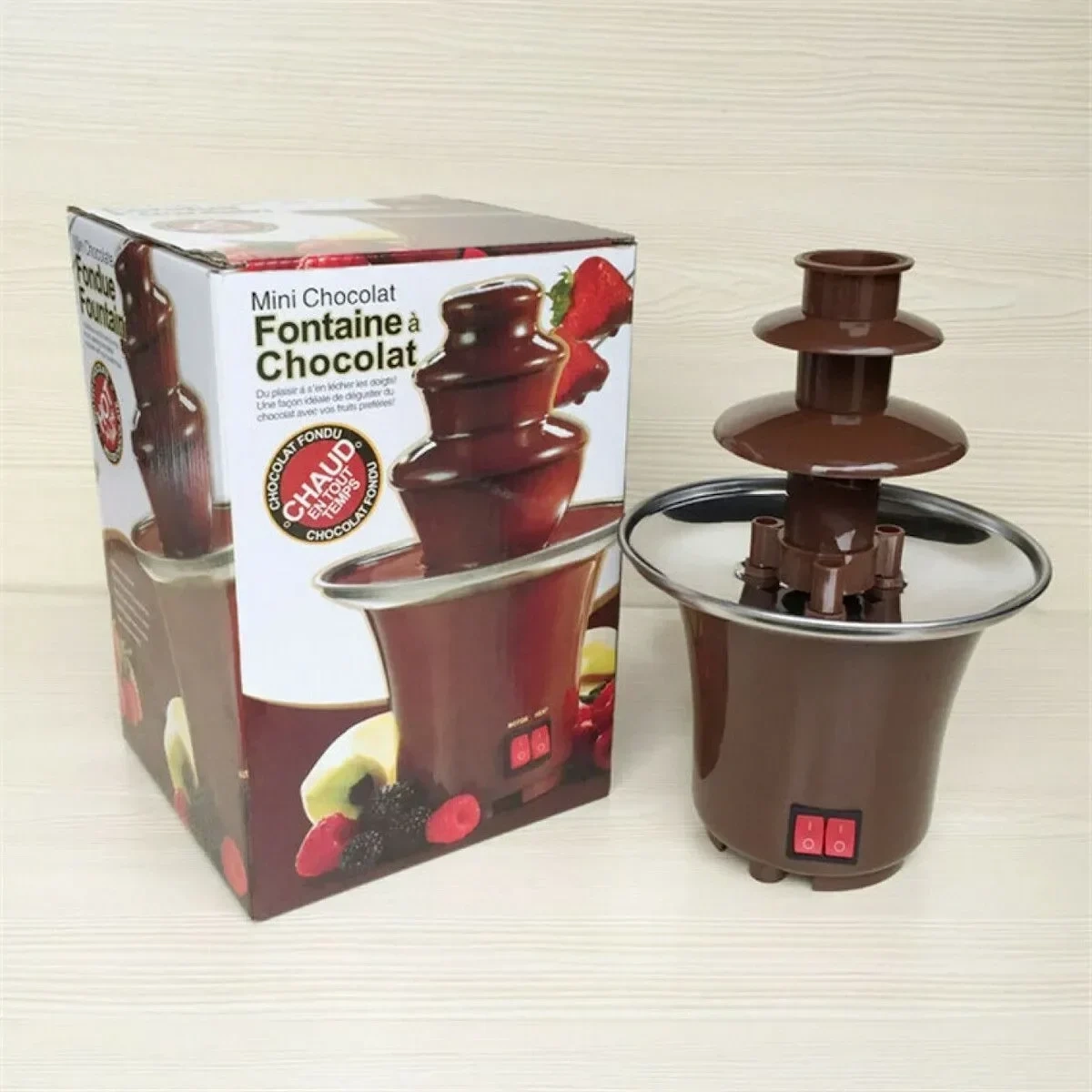 Σιντριβάνι για φοντύ σοκολάτας Mini Chocolate Fondue Fountain