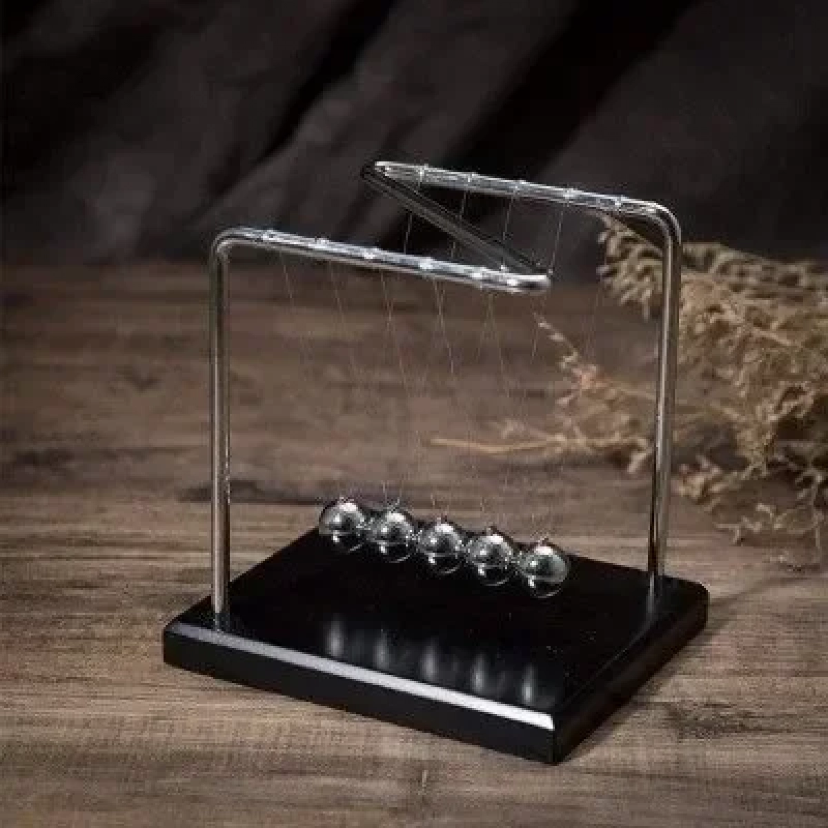 Το Εκκρεμές του Νεύτωνα Newton Cradle 5 Balls and Z-Shape NO 14171 Ξύλινη Βάση