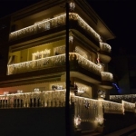 100 Χριστουγεννιάτικα Λαμπάκια LED Θερμό Λευκό Βροχή με Διαφανές Καλώδιο Ρεύματος 1.8m x 60cm TnS - Image 3
