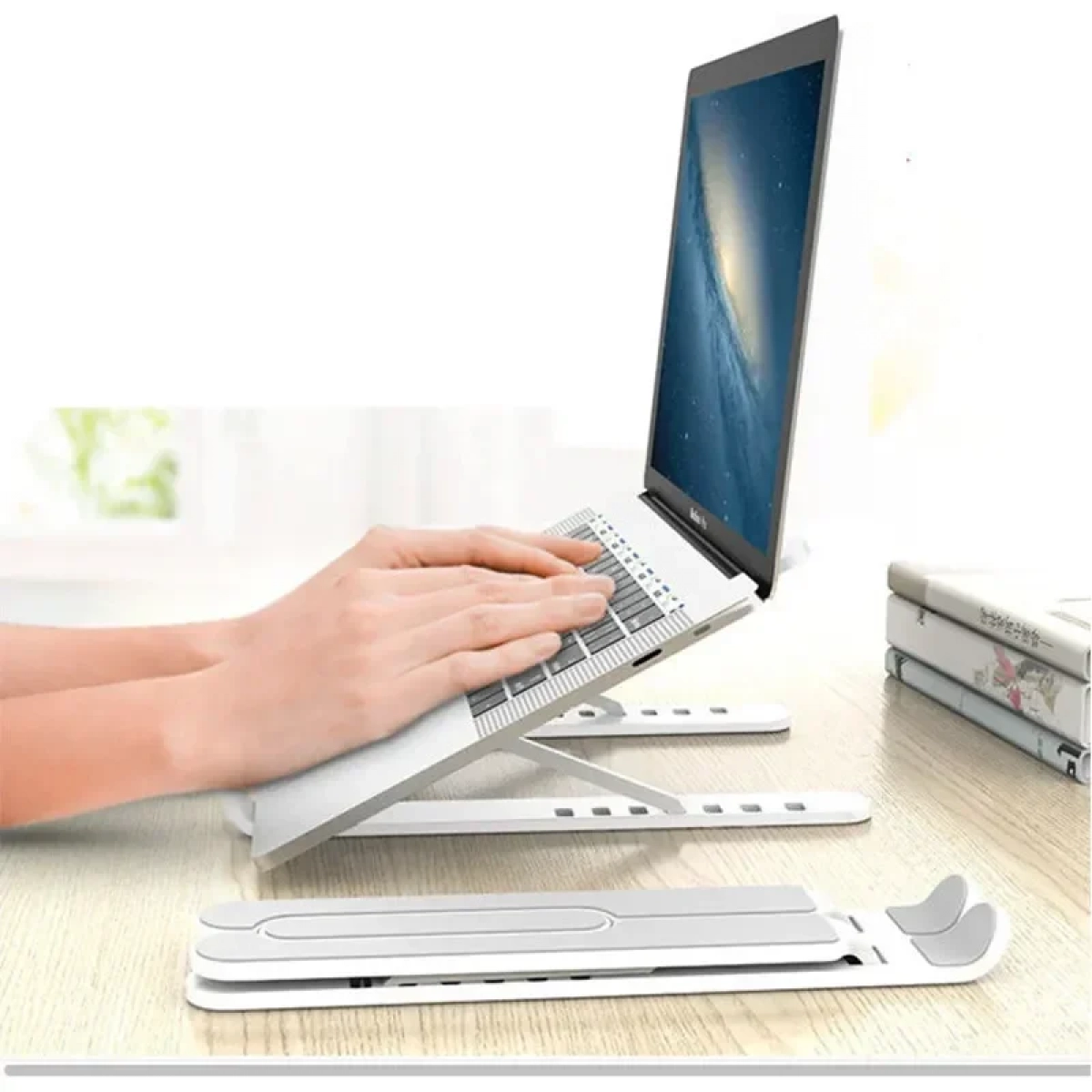 Πτυσσόμενη βάση για laptop-notebook-tablet έως 15.6" με 6 ρυθμιζόμενα ύψη Andowl P1 λευκή