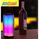 Επαναφορτιζόμενο φορητό ασύρματο ηχείο Bluetooth 360° lightshow Q-YX6680 ANDOWL