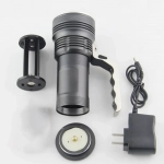 HIGH POWER PORTABLE ΑΛΟΥΜΙΝΙΟΥ IPX67 ΑΔΙΑΒΡΟΧΟΣ CREE LED R5 SEARCHLIGHT ΜΕ ΜΠΑΤΑΡΙΑ 18650 ΦΑΚΟΣ ΕΠΑΝΑΦΟΡΤΙΖΟΜΕΝΟΣ ΜΑΥΡΟΥ ΧΡΩΜΜΑΤΟΣ - Image 2