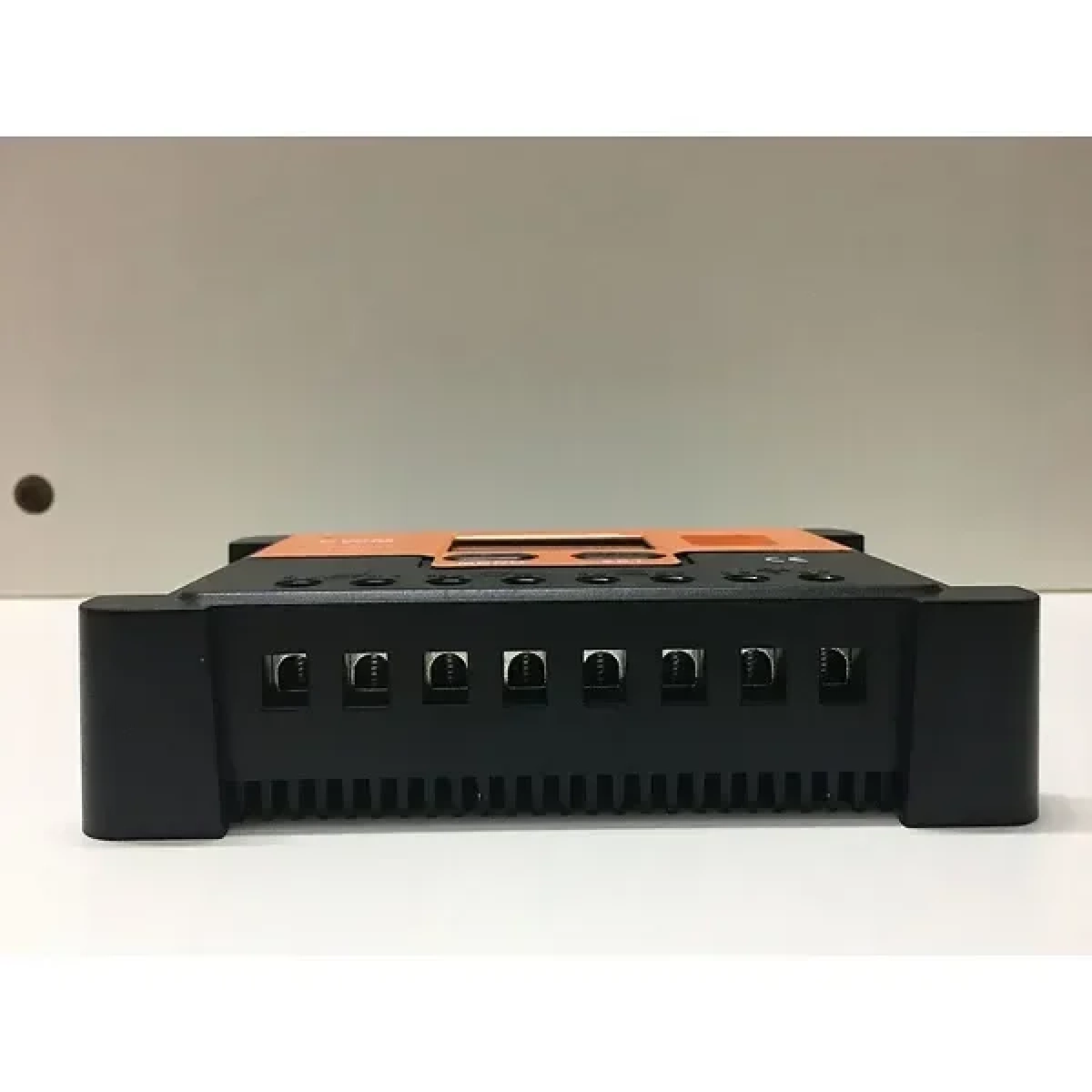 Ρυθμιστής φόρτισης με οθόνη Andowl PWM 24V 40A Q-KZ040 πορτοκαλ