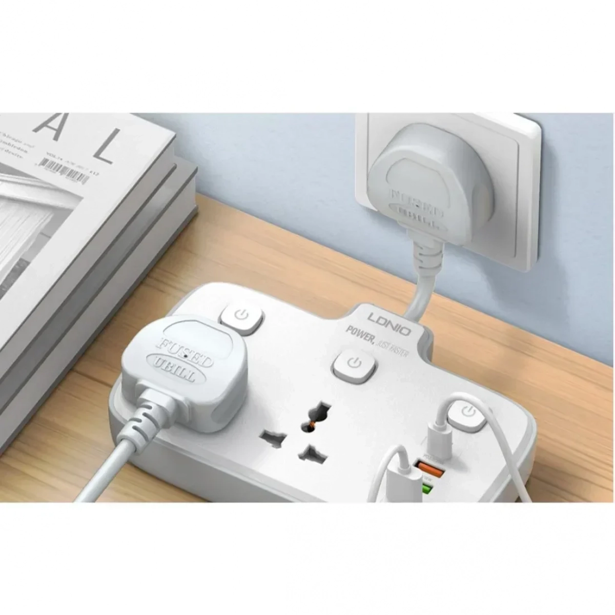 Ldnio Πολύπριζο 2 Θέσεων με Διακόπτη και 4 USB Χωρίς Καλώδιο Λευκό SC2413