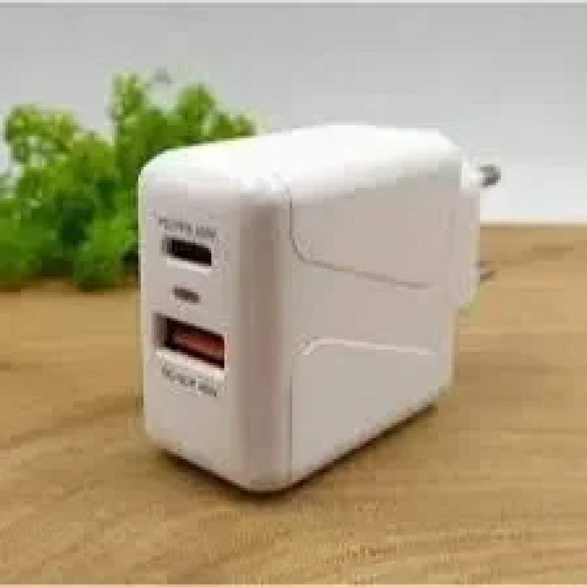 Moxom (MX-HC98) Φορτιστής Χωρίς Καλώδιο με Θύρα USB-A και USB-C 45W Power Delivery Λευκός