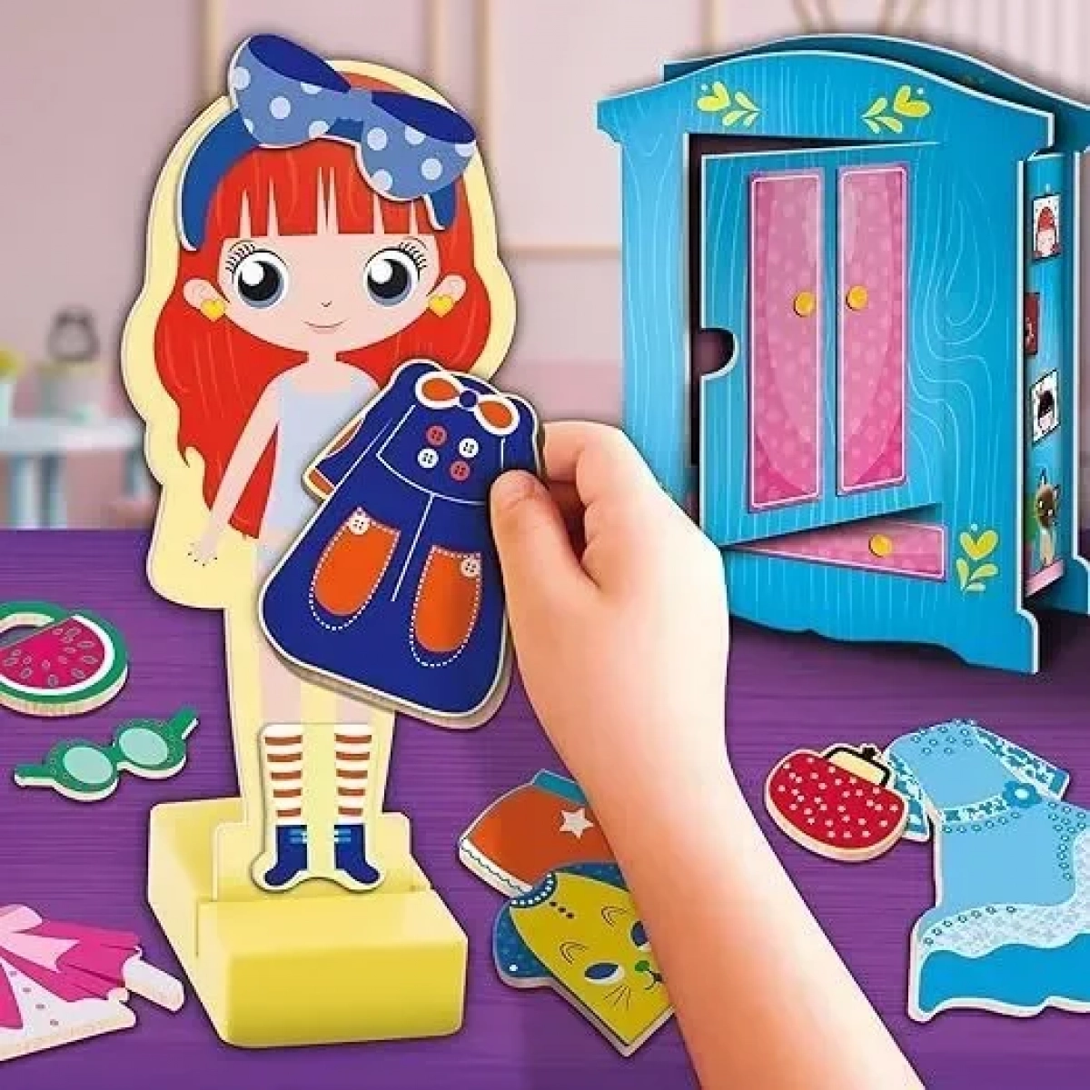 MONTESSORI WOOD MAGNETIC FASHION DOLL