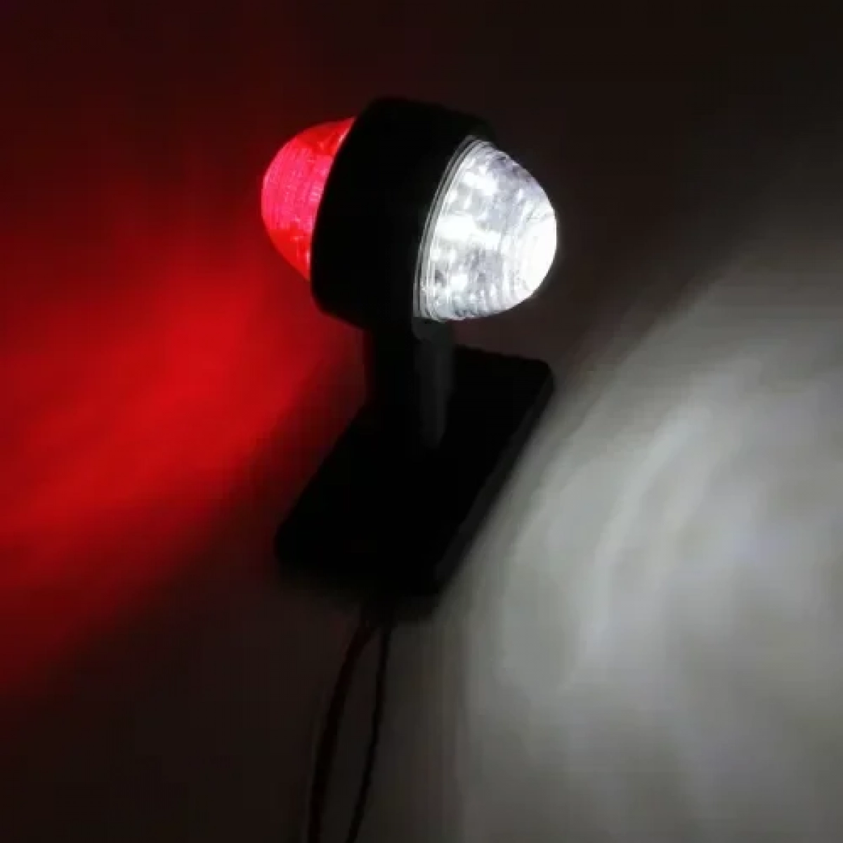 Πλευρικό φως όγκου LED 18 SMD 12-24V IP65 κόκκινο και λευκό για φορτηγό 1 τεμάχιο ΟΕΜ - Image 2
