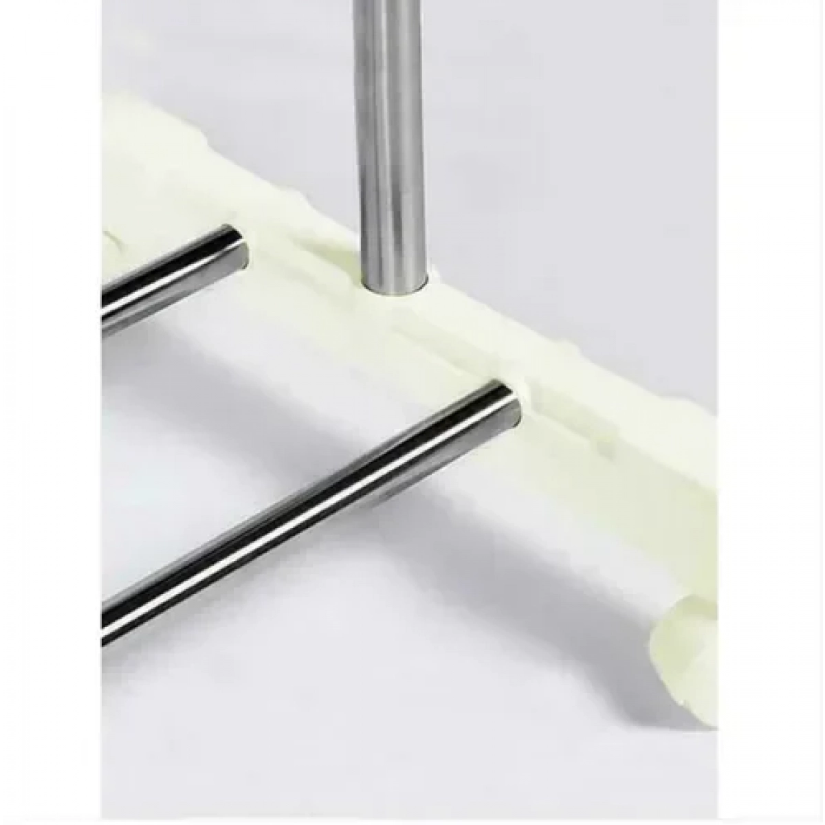 Τροχήλατη κρεμάστρα δαπέδου μεταλλική 125x43x142cm ασημί - Image 3