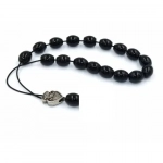 Κομπολόι με μαύρες χάντρες και μεταλλική καρδιά