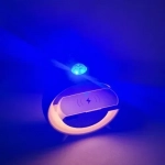 Πολυλειτουργικό Φωτιστικό LED RGB με Ασύρματη Βάση Φόρτισης και Ηχείο Bluetooth 30x30 εκ. OKOP Kp-552