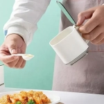 Βάση με 2 δοχεία μπαχαρικών και κουταλάκι 8.5x8x24cm λευκό 94931 - Image 2