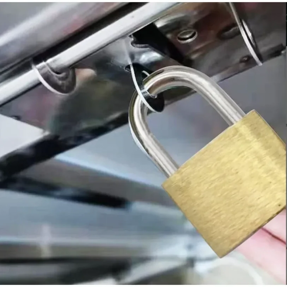 Κλειδαριά Για Σάκο - Βαλίτσα 20mm Pedra