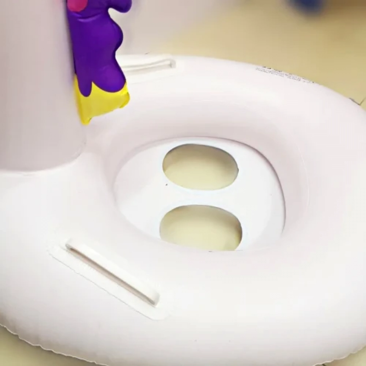Παιδικό Φουσκωτό Σωσίβιο Unicorn με Λαβές 65cm 170213