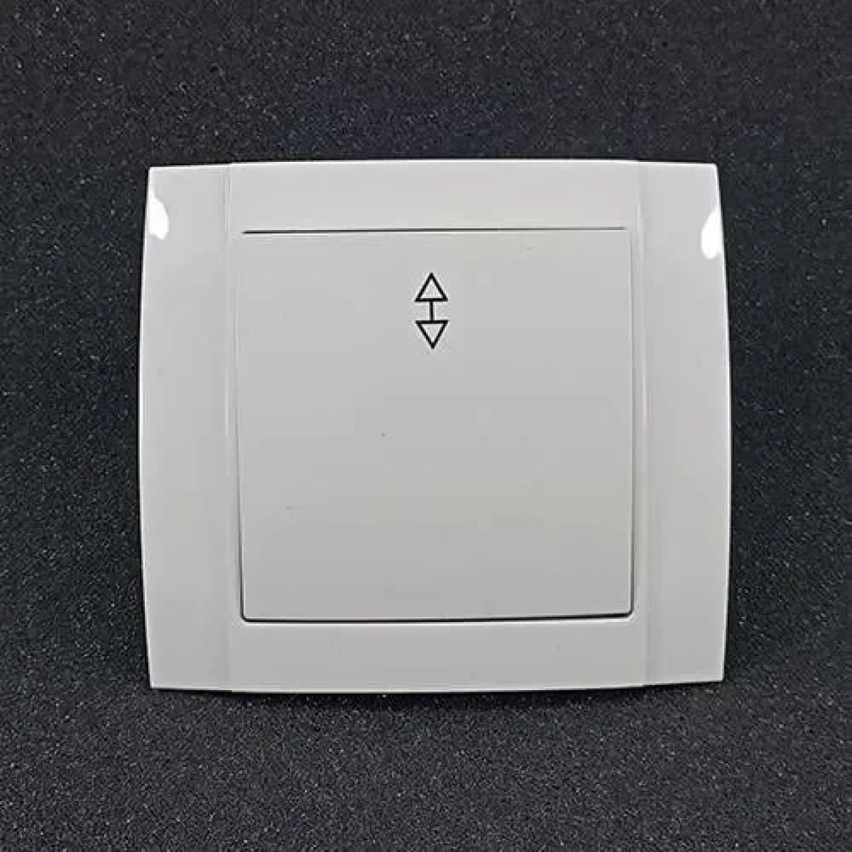 Μονός Διακόπτης Yaweitai YW-2510 Λευκός