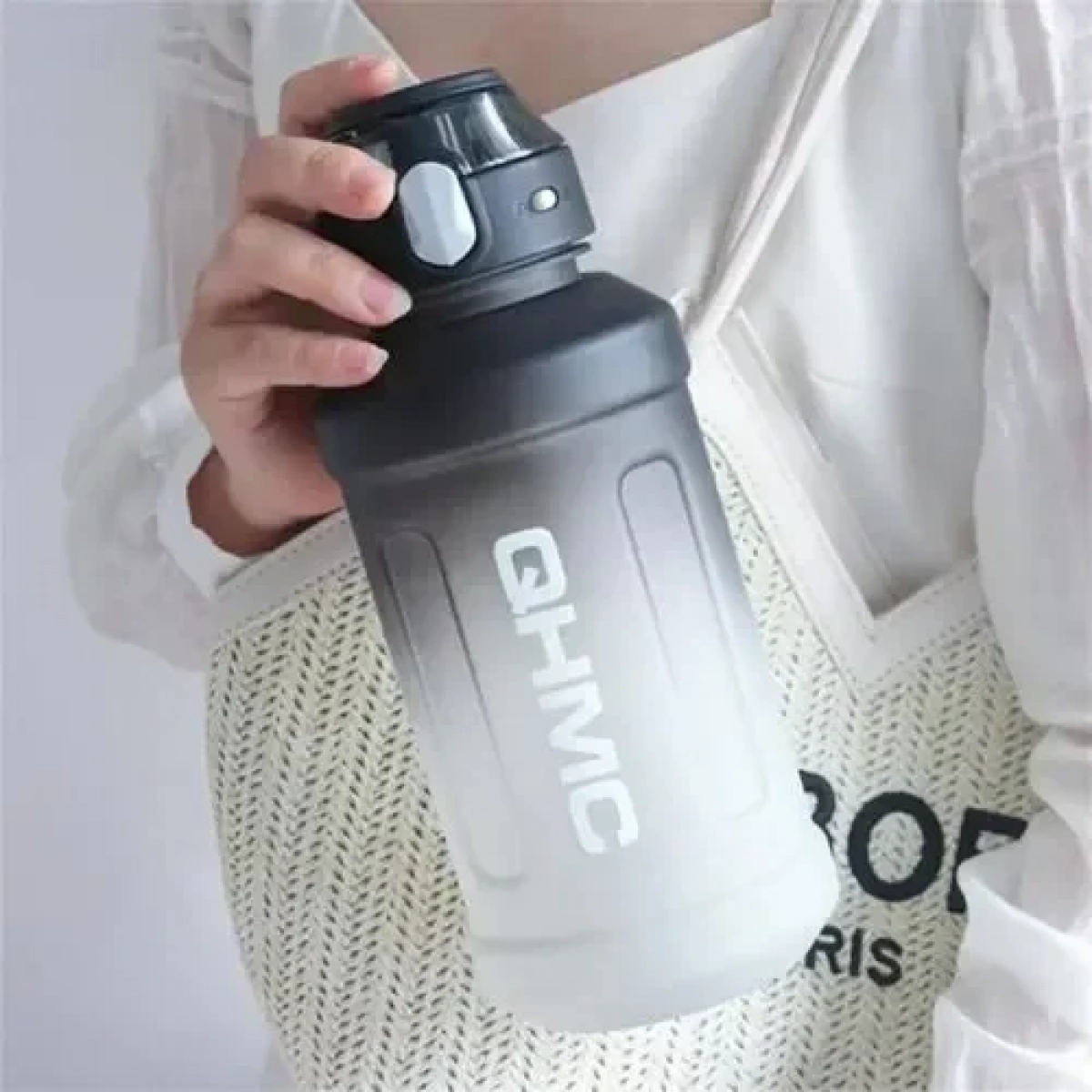 Παγούρι νερού με καπάκι και καλαμάκι 1300ml 23261 μαύρο - Image 2