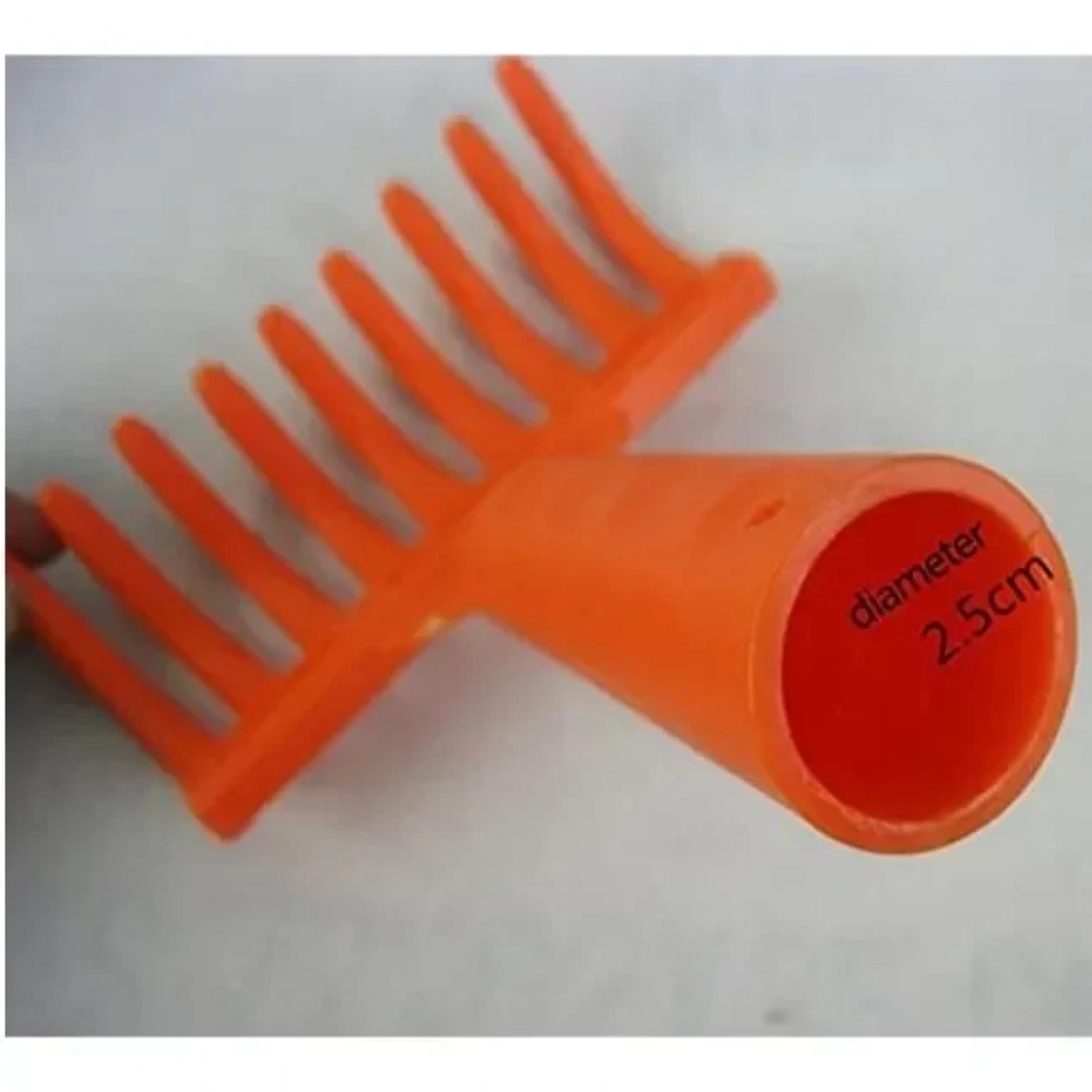 Πλαστική Τσουγκράνα KMT tools 8435340643556
