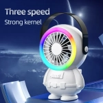 Επαναφορτιζόμενος Ανεμιστήρας USB με Λαβή & LED σε σχήμα Αστροναύτης - Λευκό