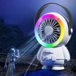 Επαναφορτιζόμενος Ανεμιστήρας USB με Λαβή & LED σε σχήμα Αστροναύτης - Πράσινο