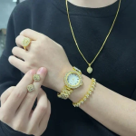 A58 Smartwatch 5 σε 1 με σετ χρυσών κοσμημάτων
