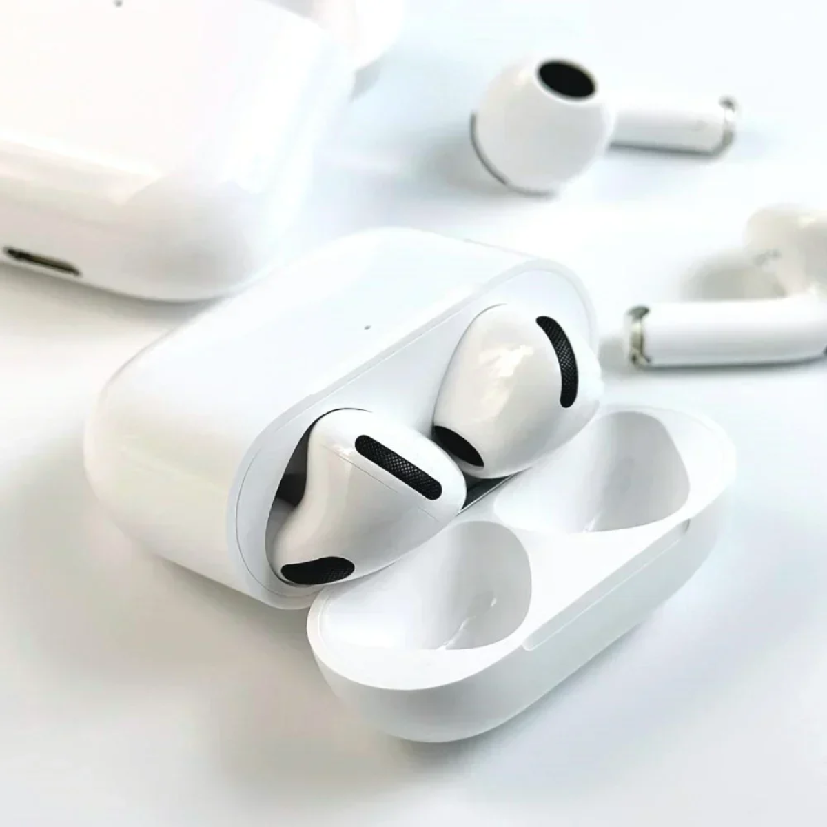 Ασύρματα Ακουστικά Bluetooth με Θήκη Φόρτισης Remax PD-BT660