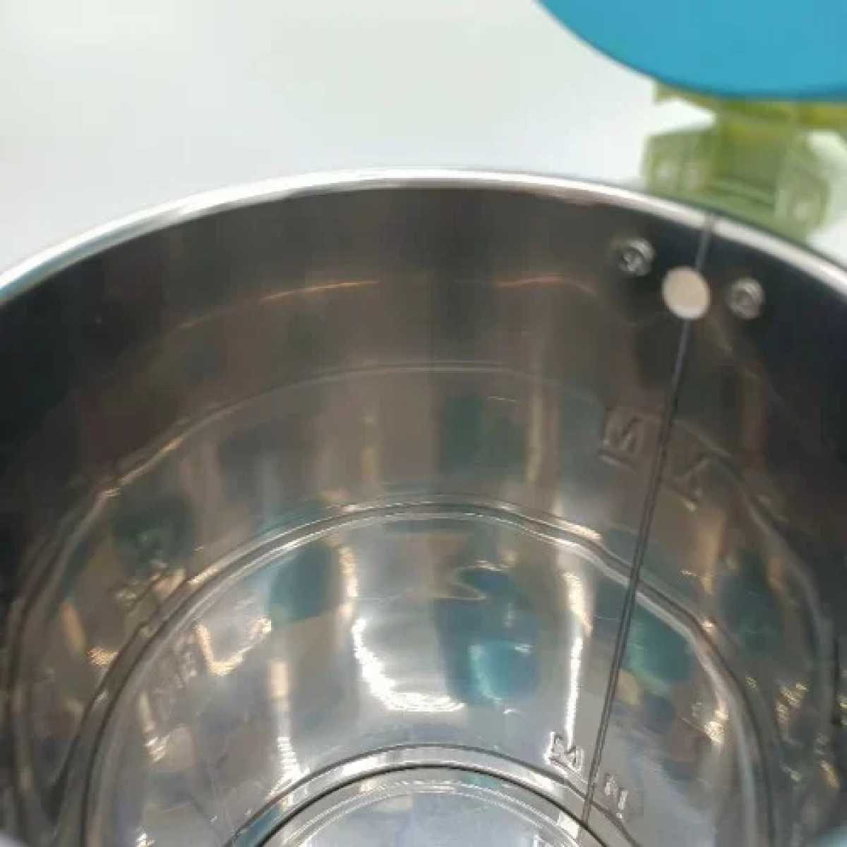 Ηλεκτρικός Βραστήρας 2.3lt 1500W από ανοξείδωτο ατσάλι Πράσινο Andowl Q-RS800