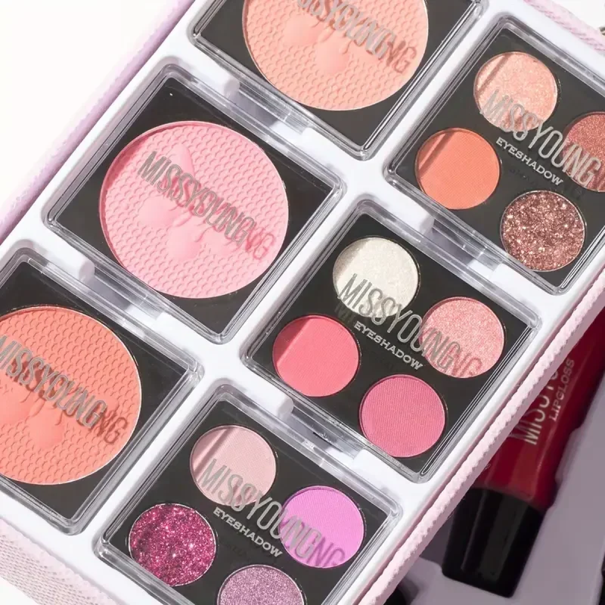 Βαλιτσάκι Μακιγιάζ 34 τμχ – Miss Young Make Up Kit 23288