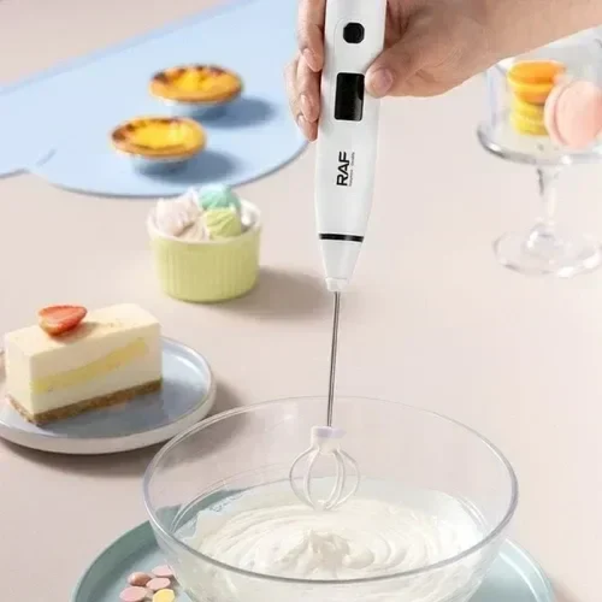 Ηλεκτρικό σύρμα αυγών - Electric Egg Whisk 20W RAF R.322 λευκό - Image 4