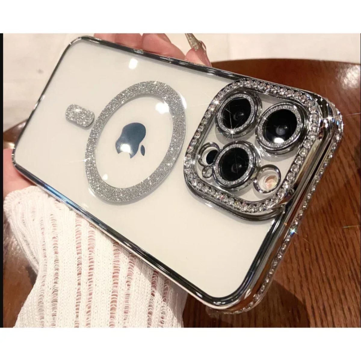 Θήκη Σιλικόνης Glitter and Strass MagSafe με Προστασία Κάμερας Ασημί iPhone 16 Pro