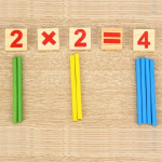 Ξύλινο παιχνίδι μαθηματικών Montessori SDS-26105