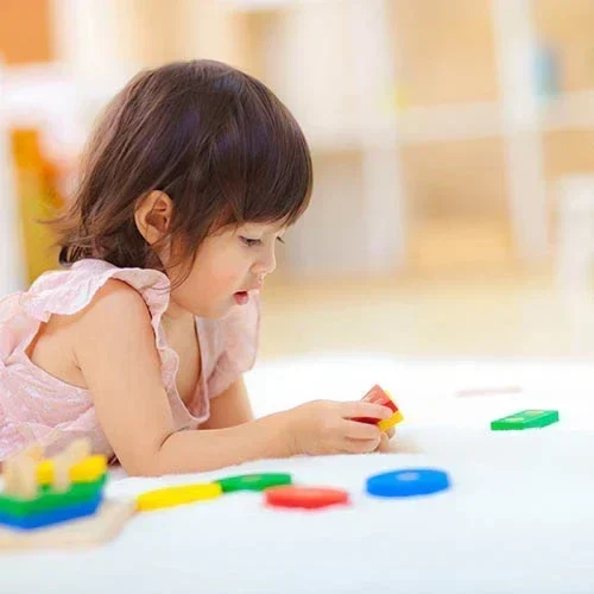 Εκπαιδευτικό Ξύλινο Παιχνίδι Montessori Σχήματα & Χρώματα 3+ SDS-26111