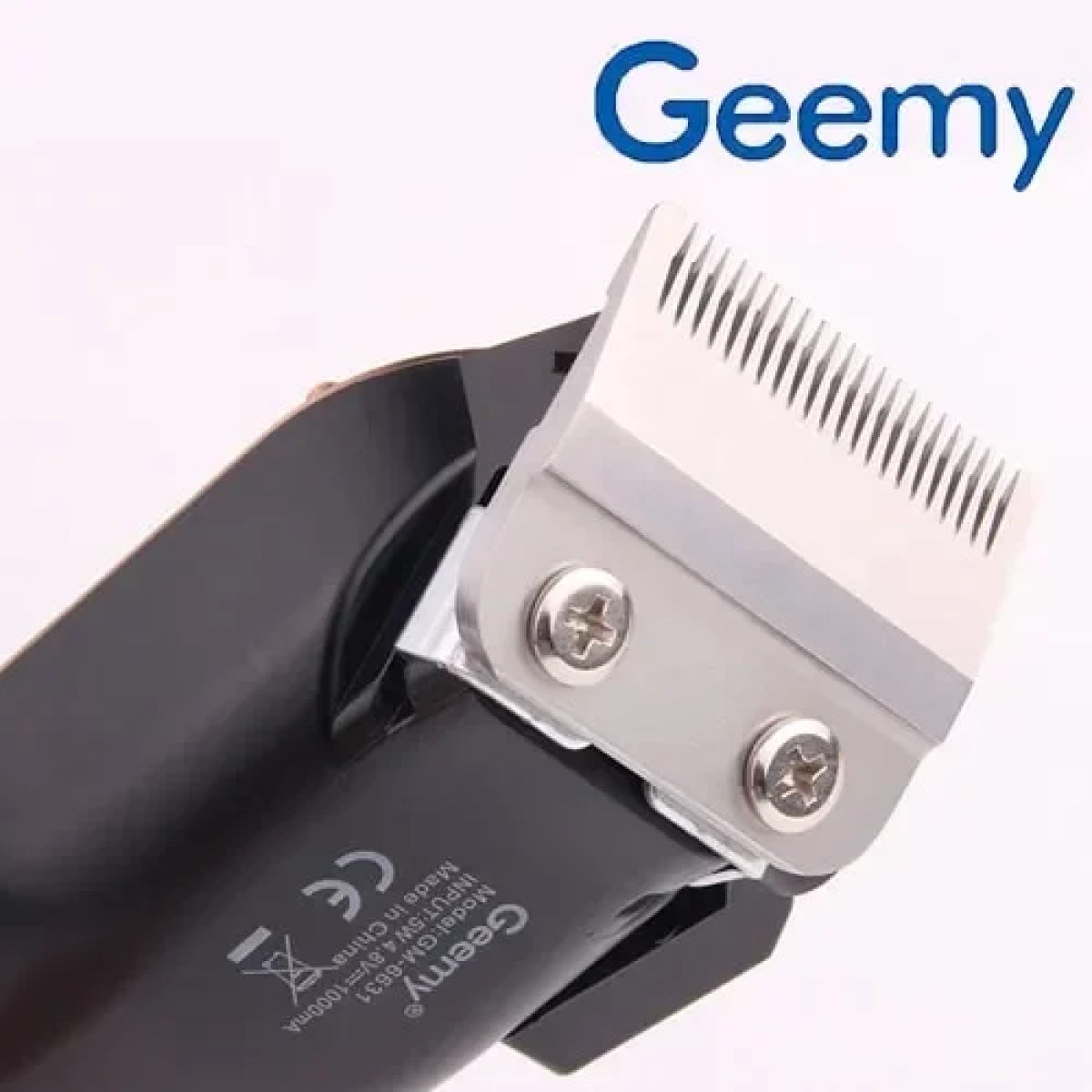 Επαναφορτιζόμενη Κουρευτική Μηχανή Geemy GM-6631