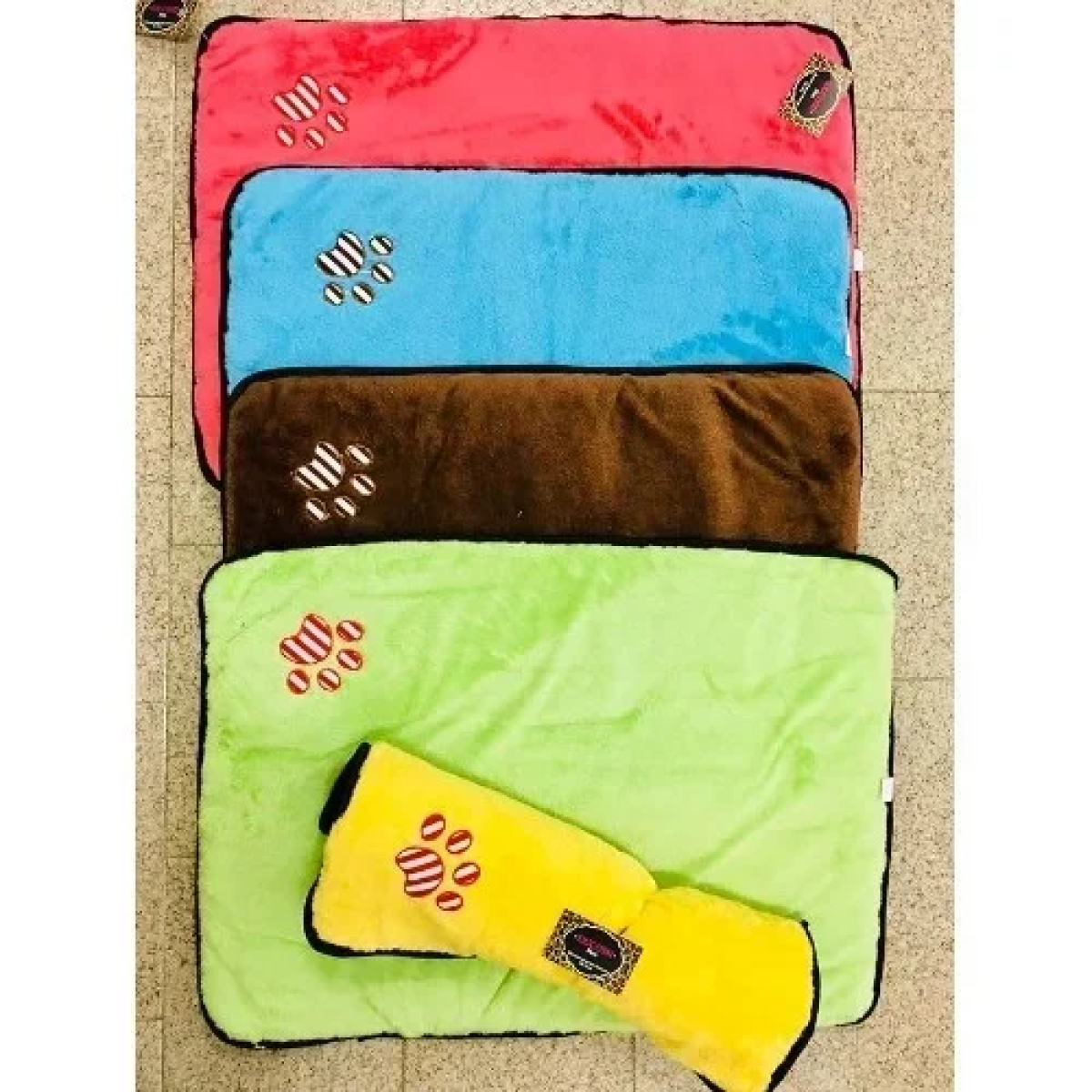 Χαλάκι Κατοικιδίου Αντιολισθητικό από Fleece 68cm Καφέ 19418-148