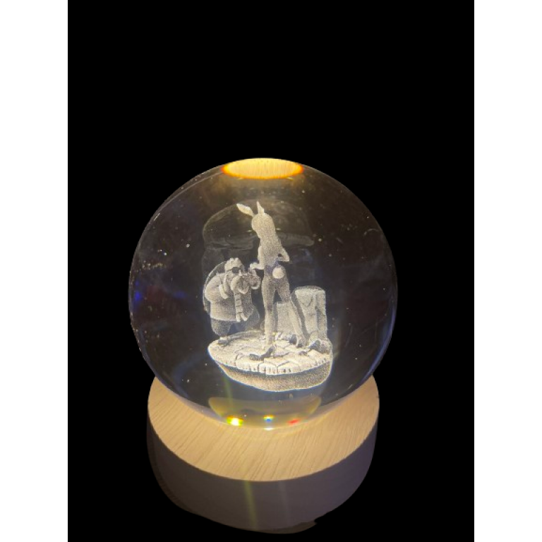 Διακοσμητική Κρυστάλλινη Χαραγμένη Σφαίρα με Ξύλινη Βάση και Θερμό Λευκό Φωτισμό LED - Woman Bunny