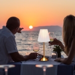 Φωτιστικό – Πορτατίφ LED Επαναφορτιζόμενο Επιτραπέζιο με Μεταλλικό Σκελετό & 3 Αποχρώσεις Φωτισμού SDS-27543 χρυσό - Image 2