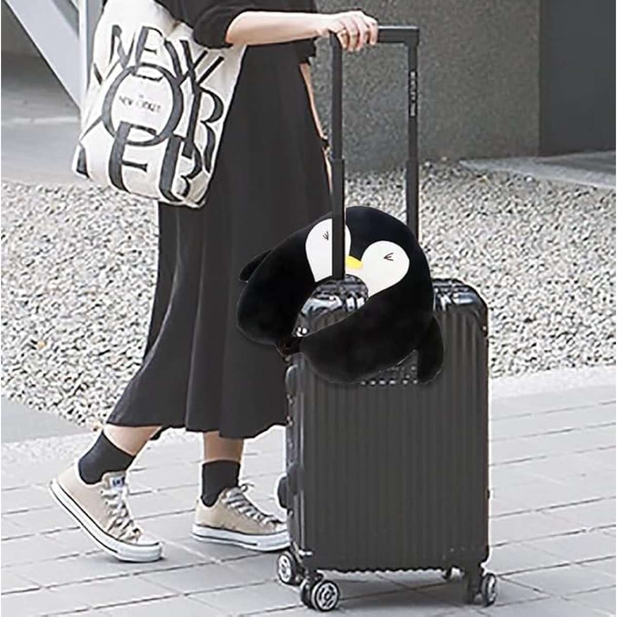 Μαξιλάρι Ταξιδιού U με Κουμπί Πιγκουίνος Kmt Style 2802725 Γκρι