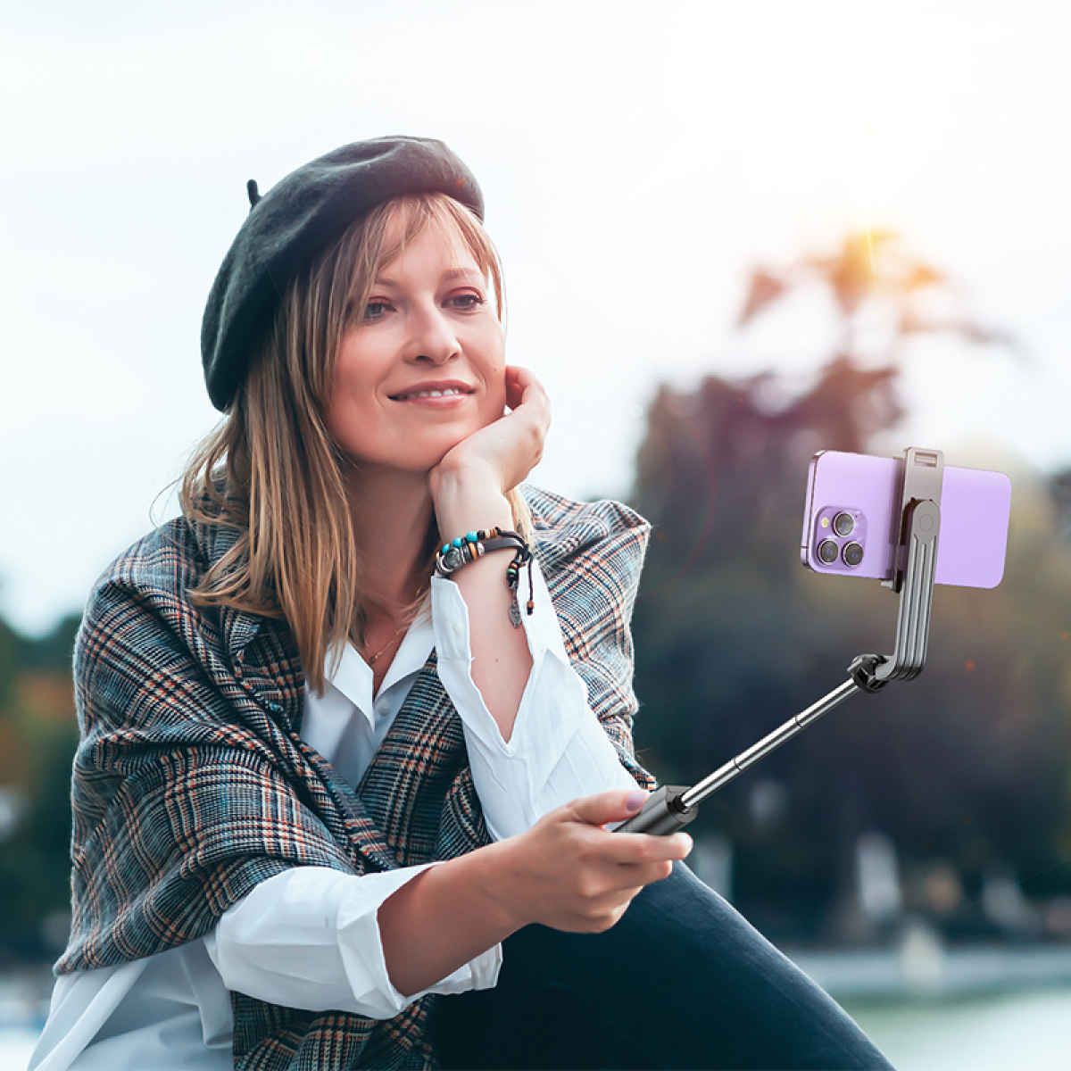 BOROFONE BY11 Happy – Bluetooth Selfie Stick με Τρίποδο & Ασύρματο Τηλεχειριστήριο – Μαύρο