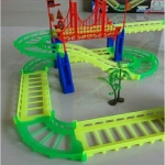 DIY Αυτοκινητόδρομος Φωσφορίζει με Γέφυρα Glow Track (2015-31)