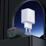 Φορτιστής PD30W Με 2 Θύρες Type-C & 2 Θύρες USB-A Και Καλώδιο Type-C σε Lightning Hoco N56 Fundador