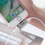 Hoco LS24 Dual Lightning Adapter – Αντάπτορας Ήχου & Φόρτισης για iPhone - Ασημί