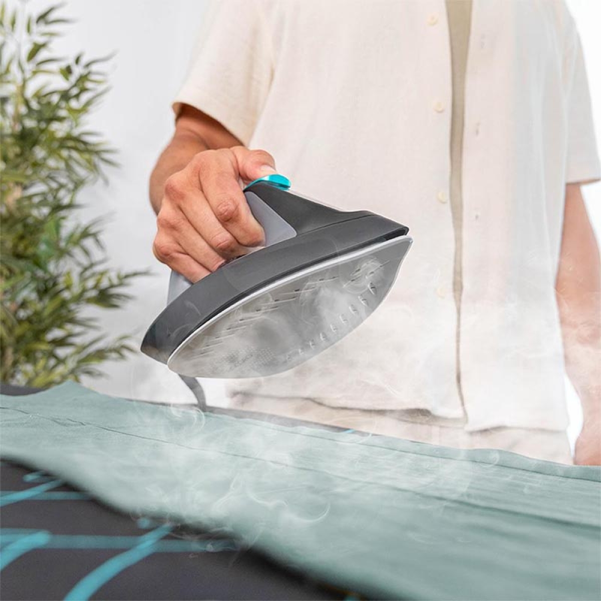 CECOTEC IronHero 08365 Σύστημα Σιδερώματος Πίεσης 7bar με Δοχείο Μαύρο - Image 3