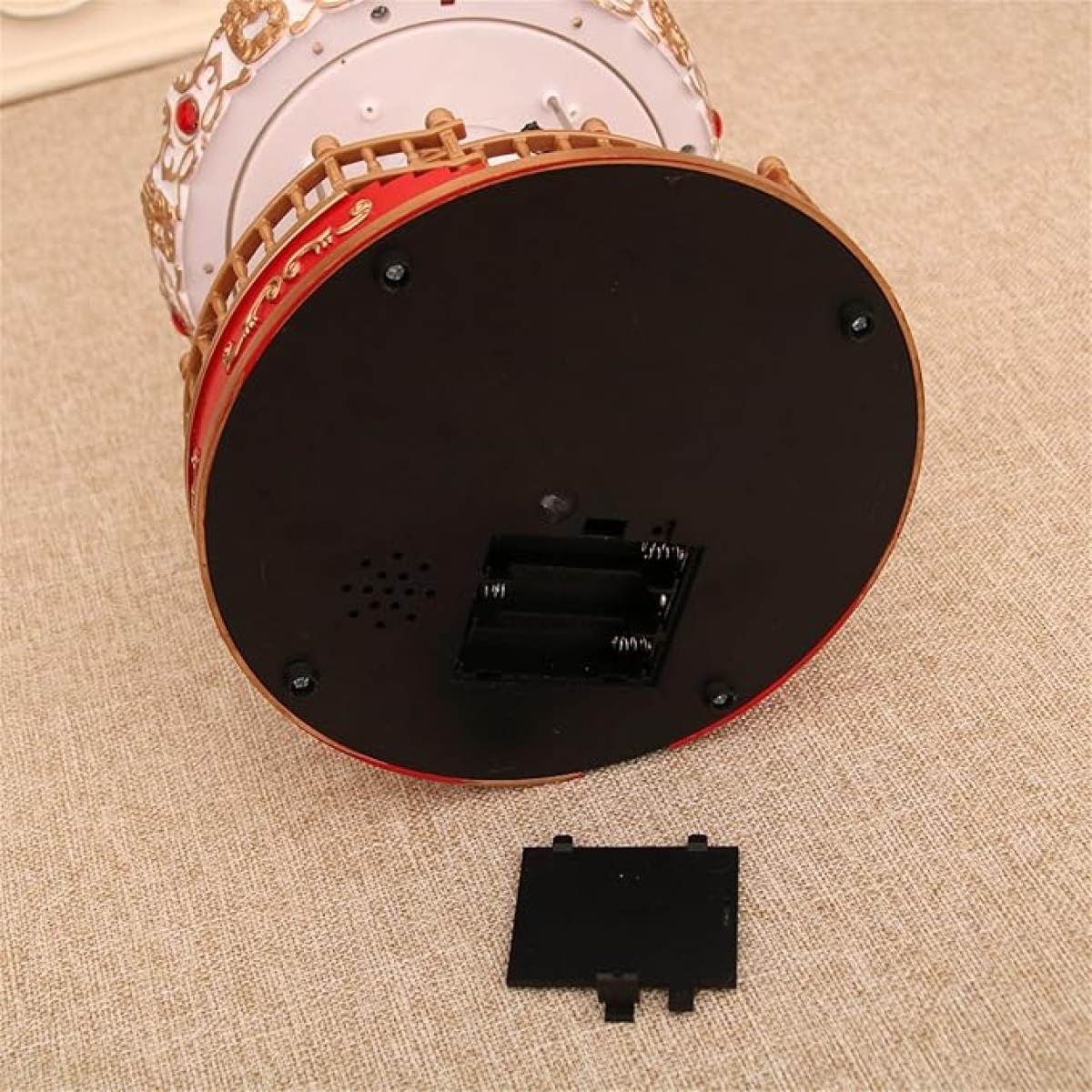 Χριστουγεννιάτικο Καρουζέλ Με Αλογάκια Με Φωτισμό LED, Κίνηση Και Μουσική