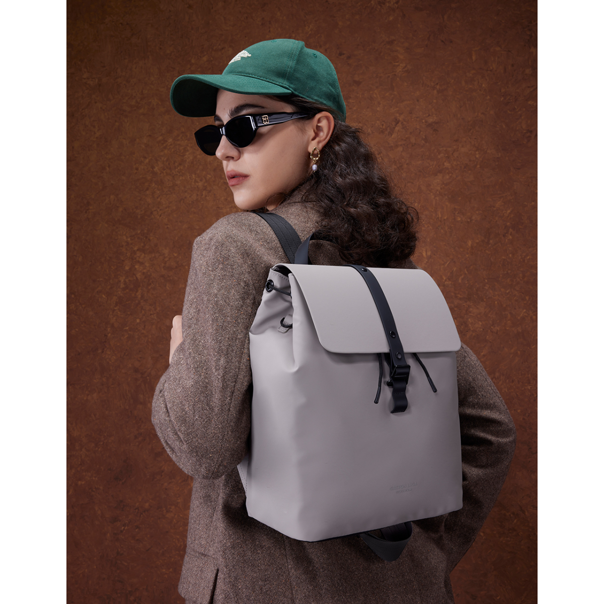 Gaston Luga Τσάντα Dash Bucket Backpack - Taupe DSHBBP13TPR - Image 3