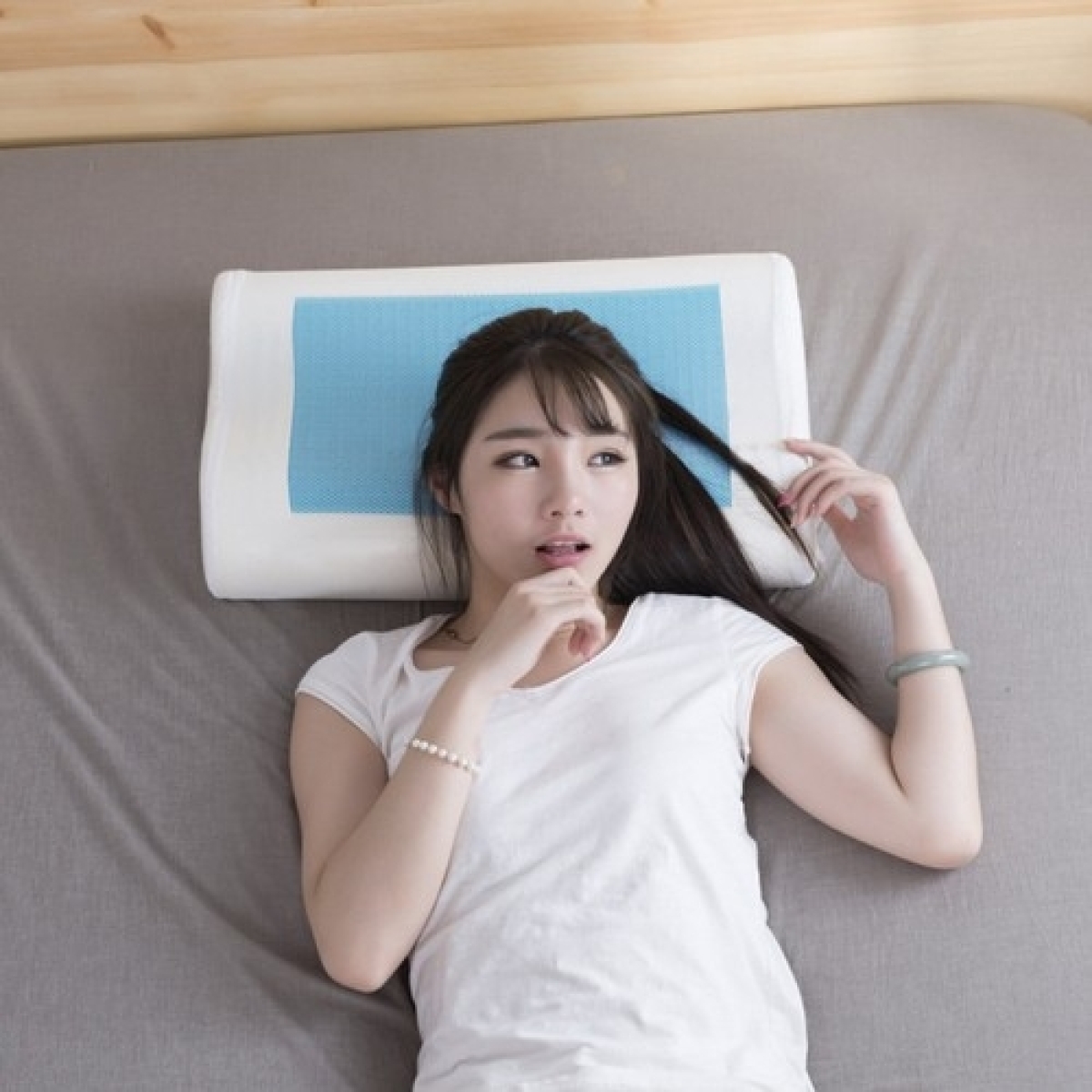 Μαξιλάρι με Memory Foam και Cooling Gel 54x34x10cm σε Λευκό Χρώμα 00024238 - Image 4