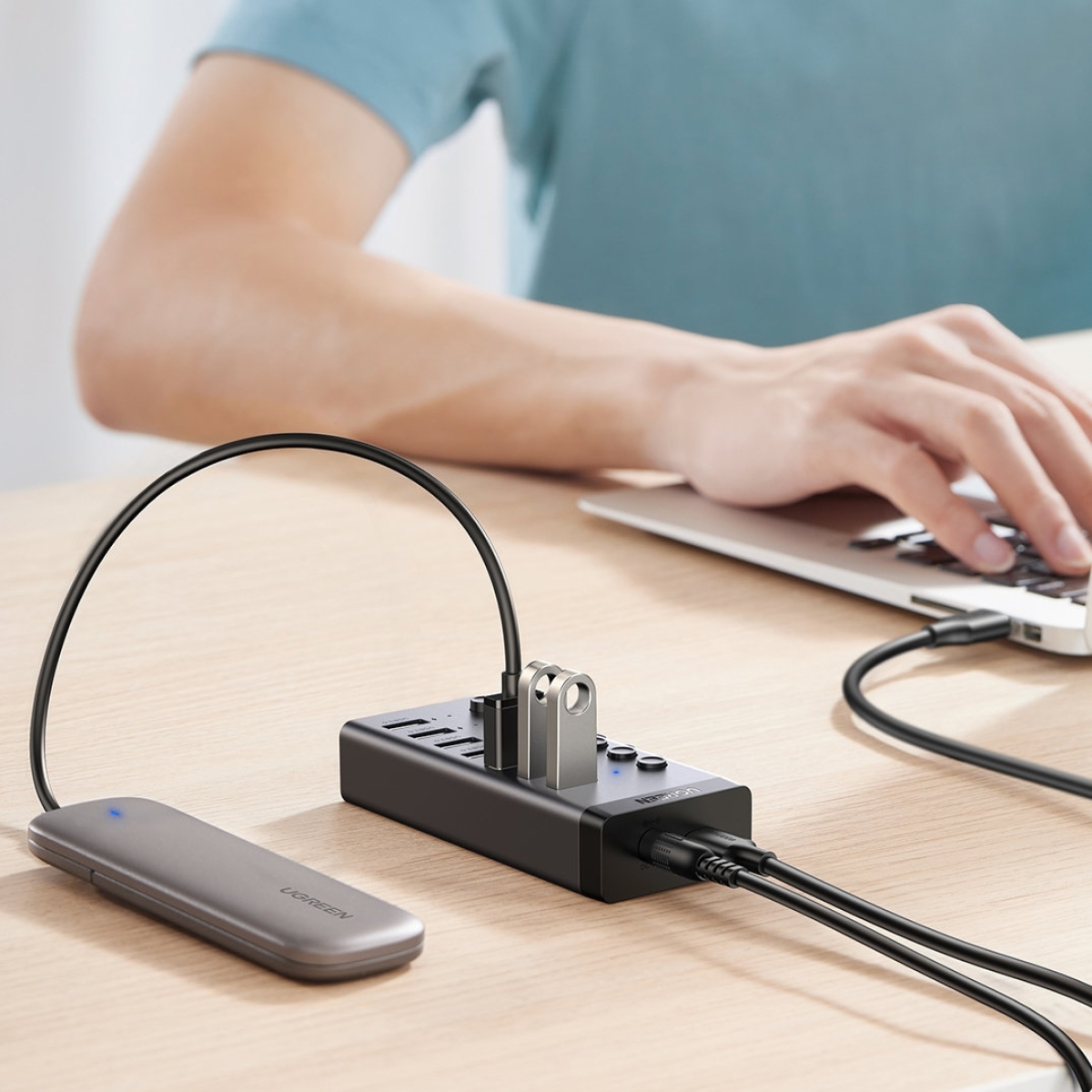 Ugreen Type C HUB /Σταθμός Φόρτισης 7x USB Type A 3.0 PD DC 12V Γκρι CM481 - Image 3