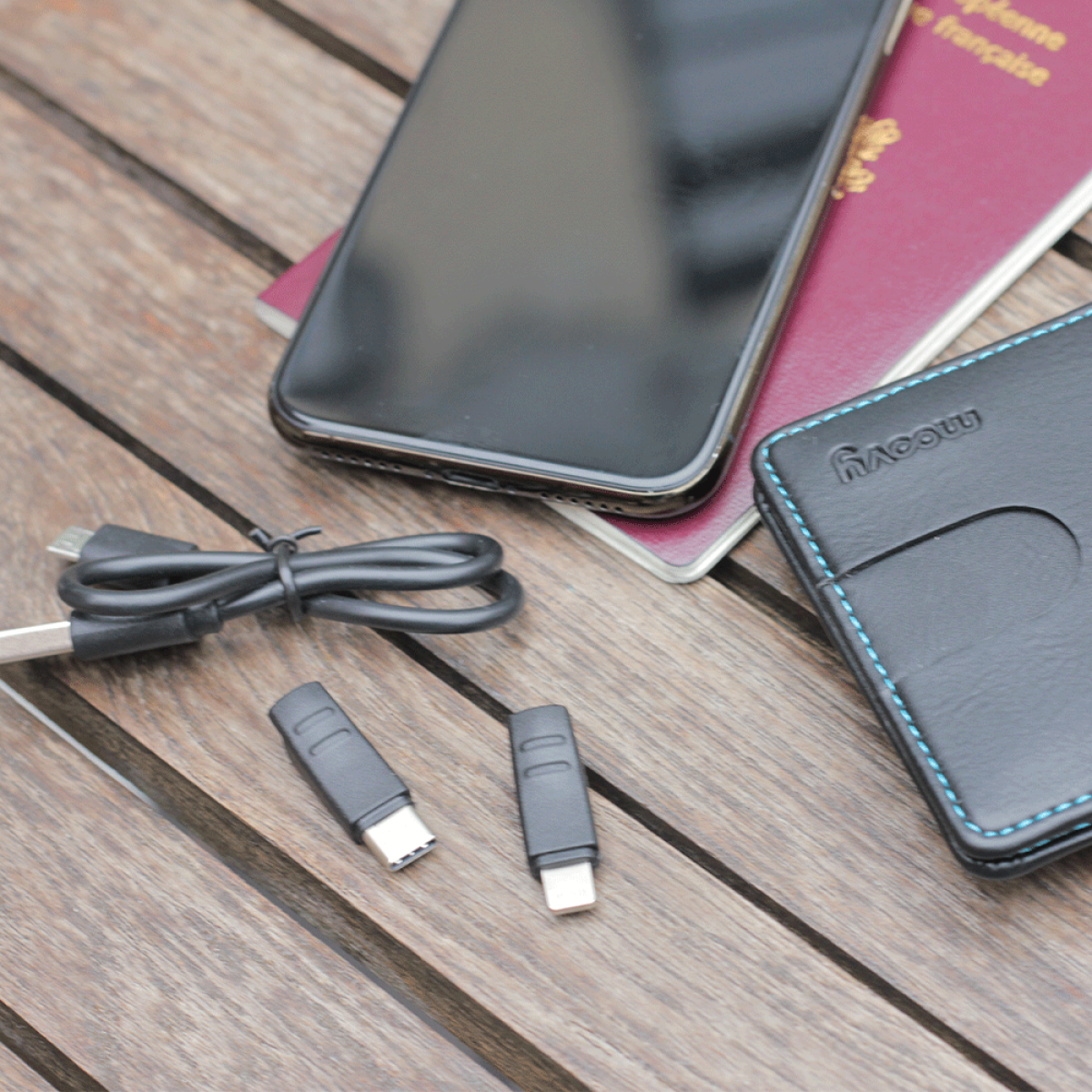 Moovy Powerbank Πορτοφόλι 4000mAh Type C Lightning Micro USB Μαύρο MBATWAL - Image 3