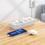 Hoco Πολύπριζο Ασφαλείας 4 Θέσεων με 3 USB-A, 1 USB-C και Διακόπτη AC21